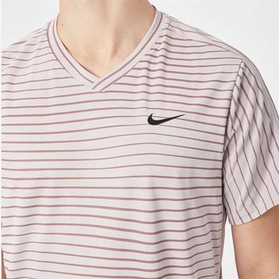 NikeCourt Dri-FIT Victory Erkek Tenis Tişörtü