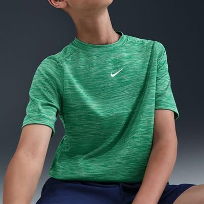 Nike Multi Dri-FIT Erkek Çocuk Antreman Üstü