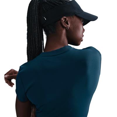 NikeCourt Advantage Dri-FIT Kısa Kollu Kadın Tenis Üstü