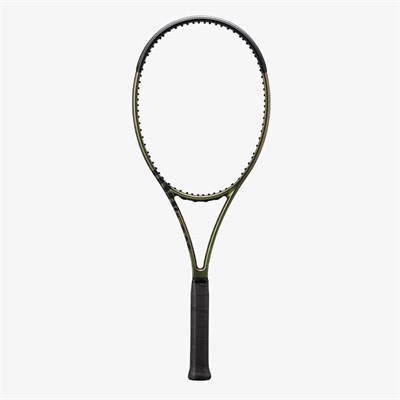 Wilson Blade 98 18x20 v8 Tenis Raketi