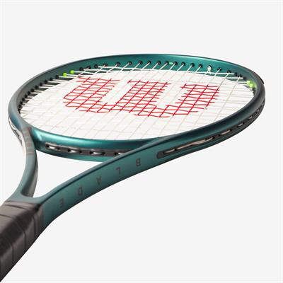 Wilson Blade 98 (16x19) v9 Tenis Raketi