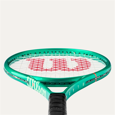 Wilson Blade 26 V10 Çocuk Tenis Raketi