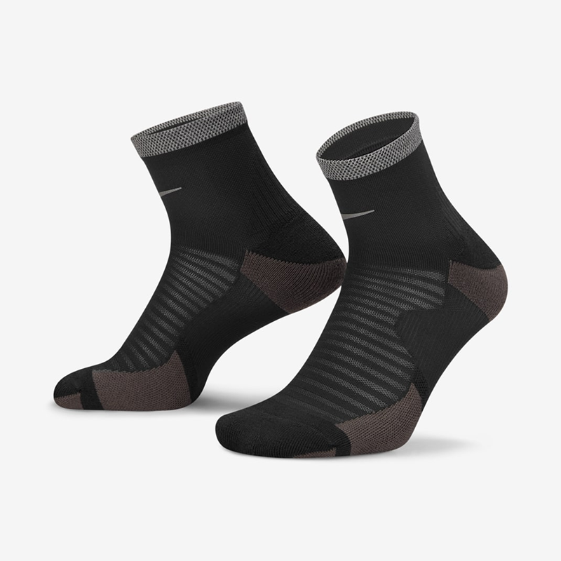 NikeNike Dri-FIT Spark Cushioned Ankle Koşu Çorabı (Tek Çift)