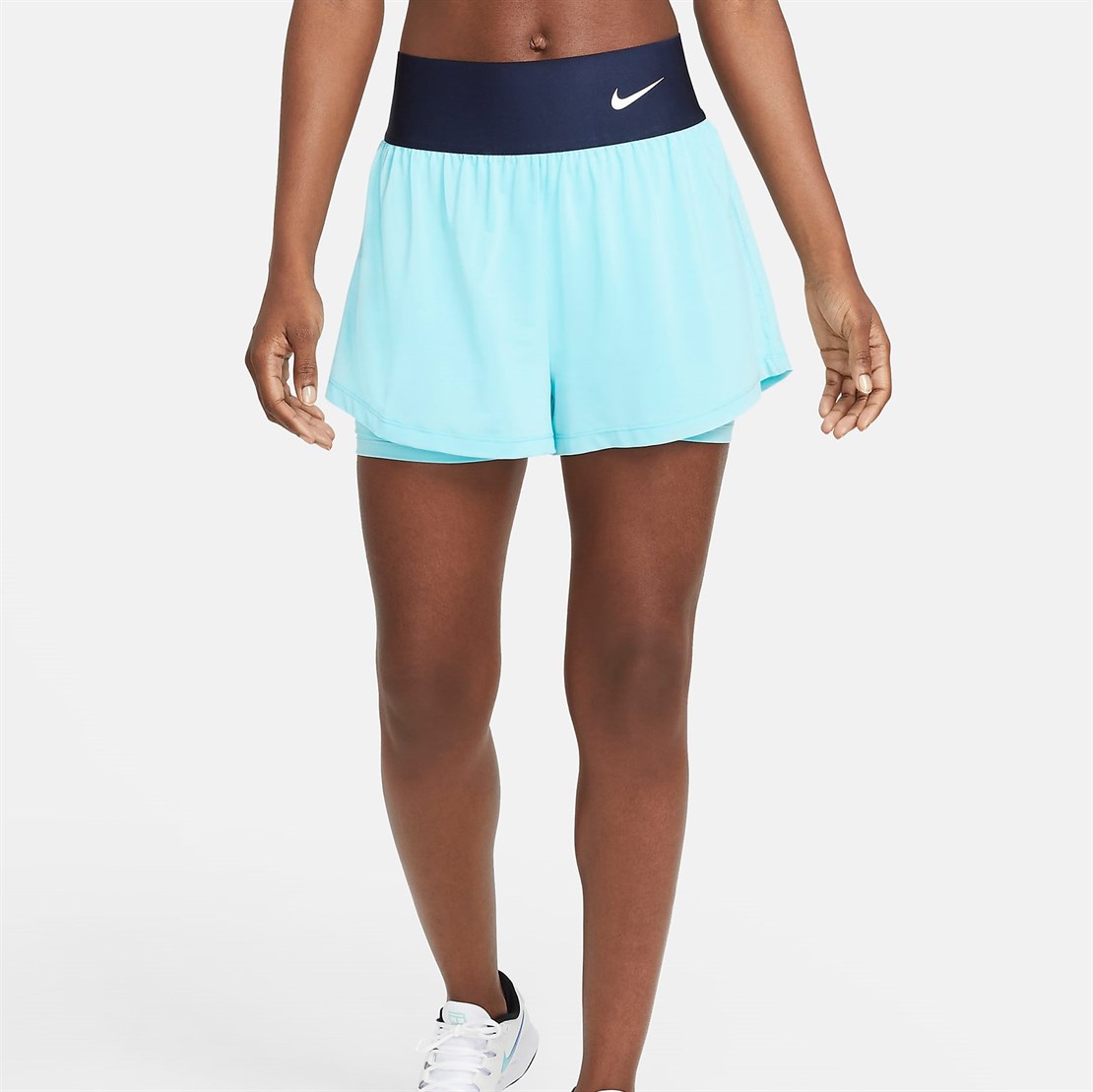 NikeNike Court Advantage Kadın Tenis Şortu