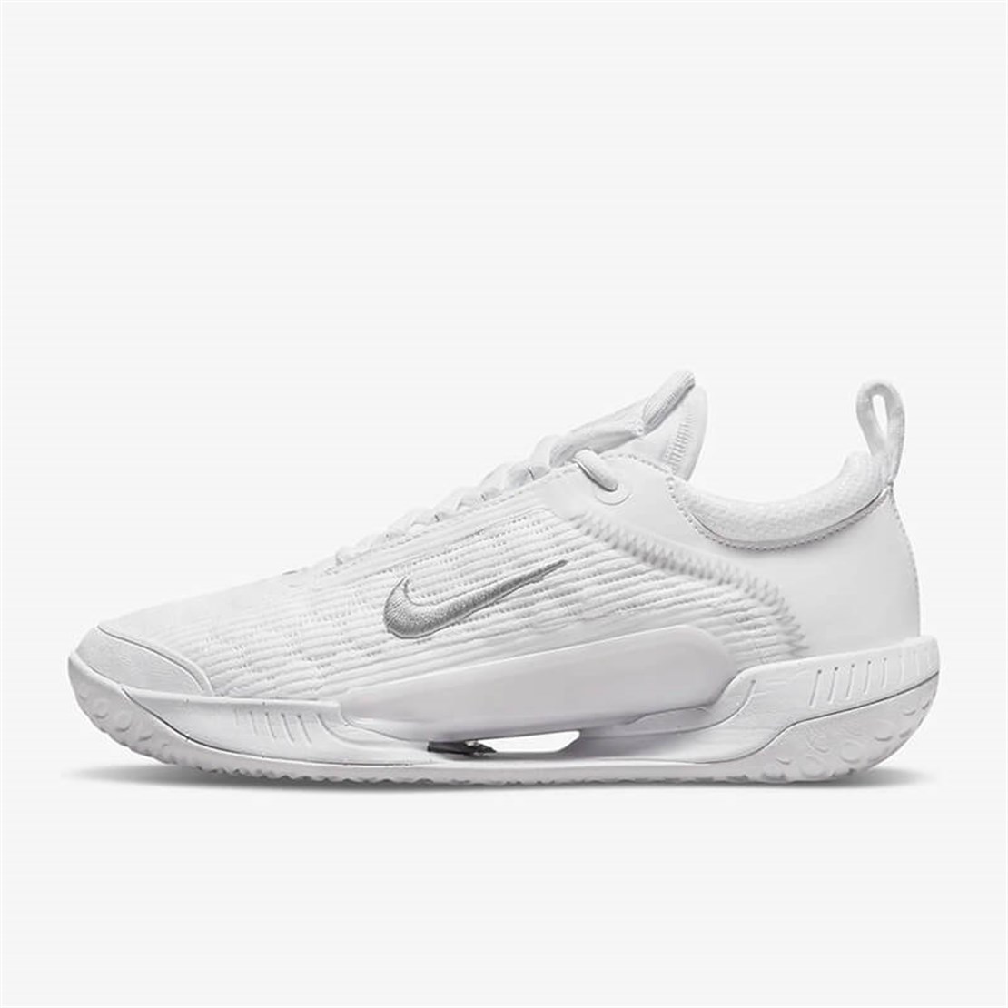 NikeNike Zoom NXT Sert Kort Kadın Tenis Ayakkabısı