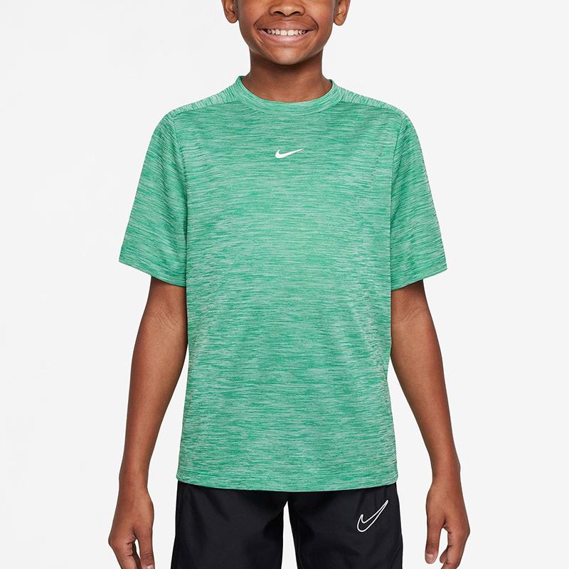 NikeNike Multi Dri-FIT Erkek Çocuk Antreman Üstü