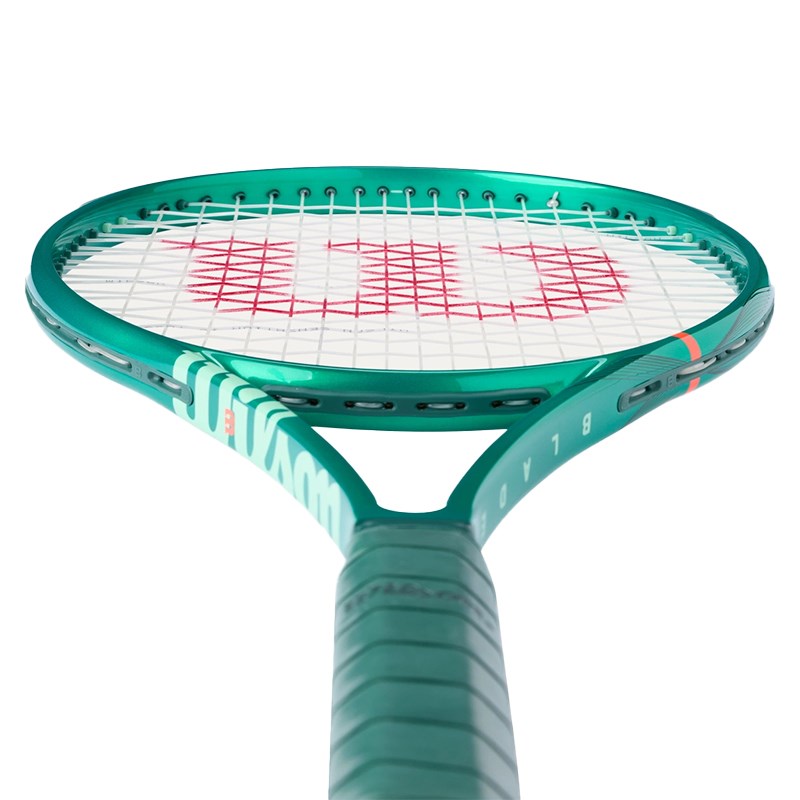 Wilson Blade 98 16x19 V10 Tenis Raketi 305gr Kordajsız | WR207811
