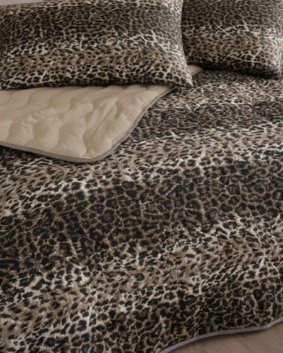 Premium Çift Kişilik Pamuklu Kapitone Çok Amaçlı Pike & Yatak Örtüsü / Leopar Desen