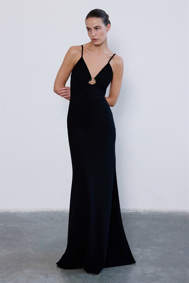 İnce Askılı V Yaka Siyah Maxi Elbise