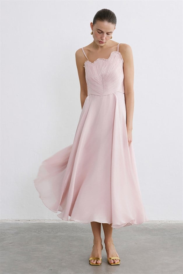 İnce Askılı Kloş Midi Pudra Elbise