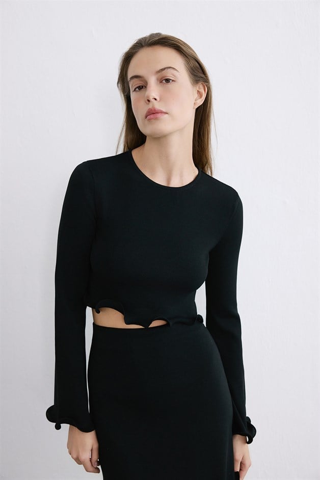Crew Neck Knit Black Blouse