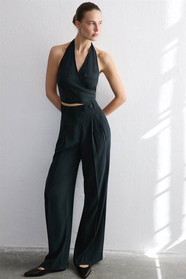 Backless Wrap Crop Black Blouse