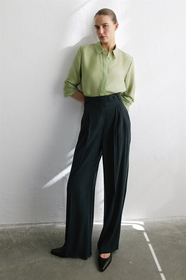 Cuffed Long Sleeve Green Shirt