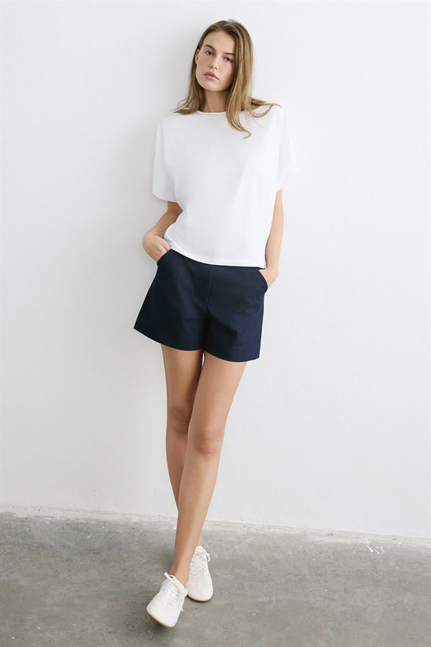 Crew Neck Knit White T-shirt