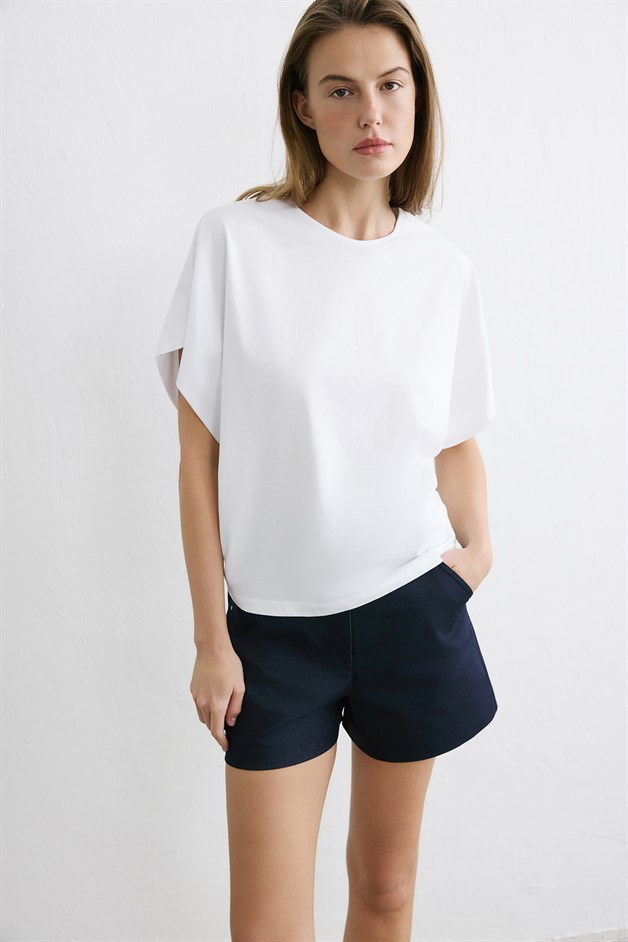 Crew Neck Knit White T-shirt