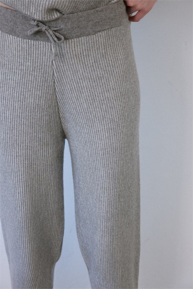 High Waist Knit Balloon Fit Mink Trousers