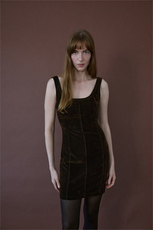 Square Neck Velvet Mini Brown Dress