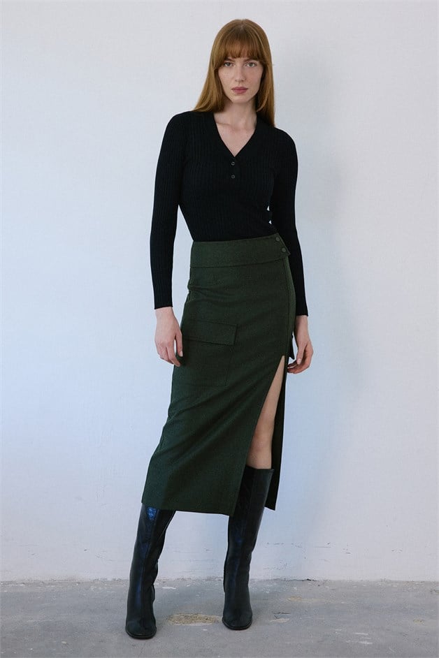 V Neck Ribbed Knit Black Sweater