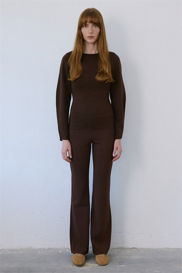 Boat Neck Barrel Fit Knit Brown Sweater