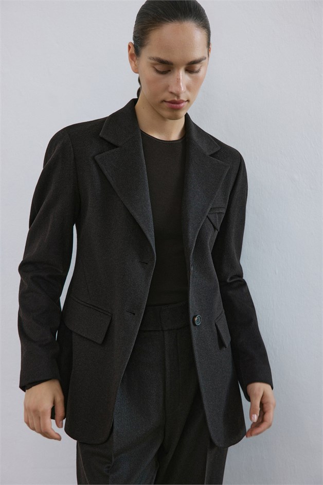 Klapa Yaka Astarlı Uzun Kollu Kahve Blazer Ceket