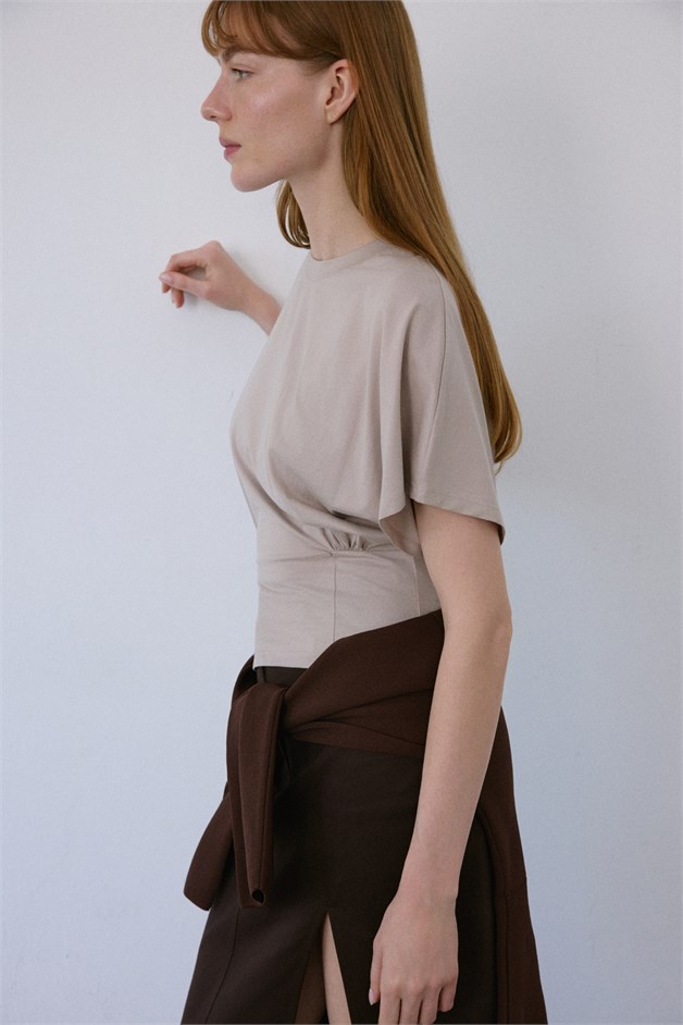 Crew Neck Ruched Detail Beige T-Shirt