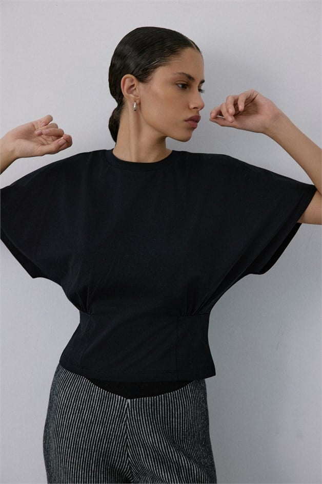 Crew Neck Ruched Detail Black T-Shirt