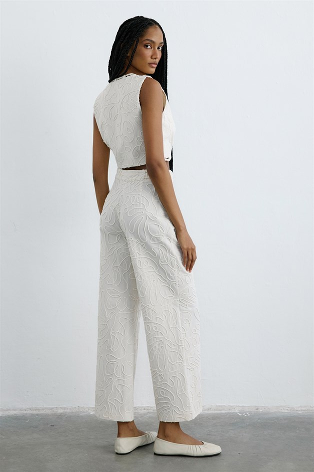 Yandan Fermuarlı Bol Paça Ekru Pantolon