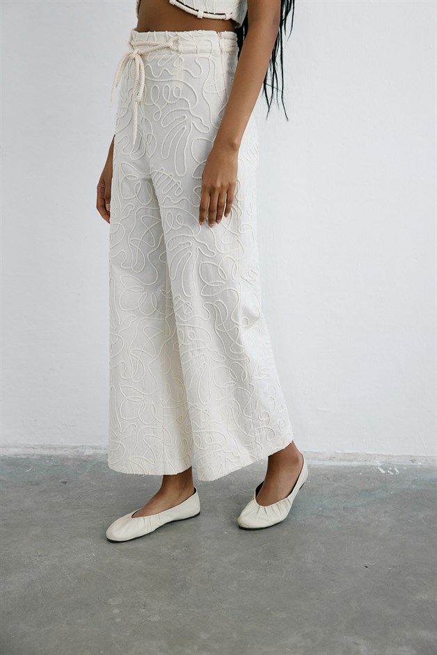 Yandan Fermuarlı Bol Paça Ekru Pantolon