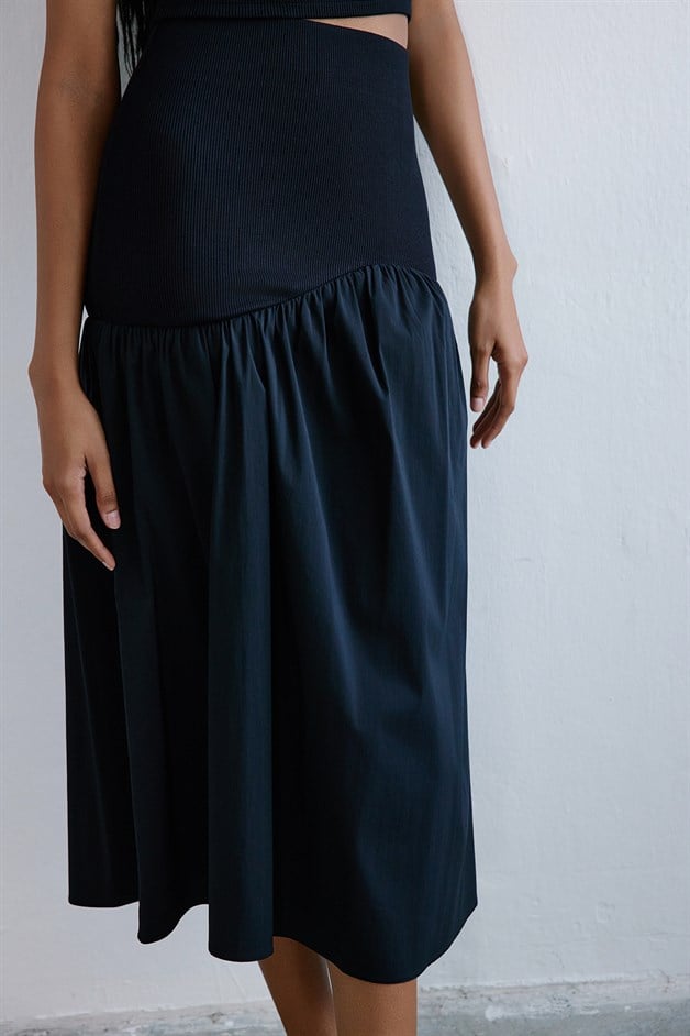 High Waist Ruched Midi Black Skirt