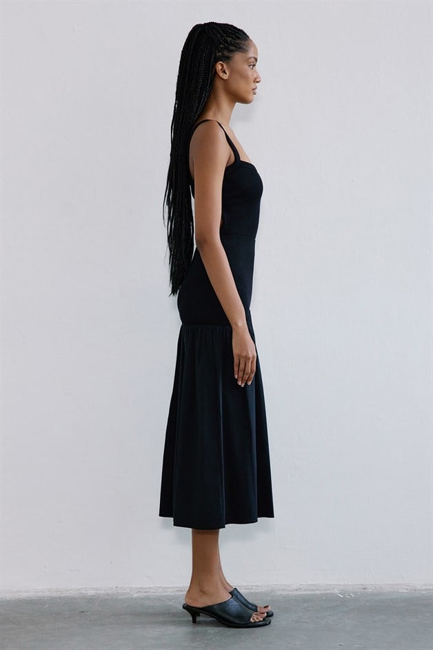 Knitted Square Neck Black Bodysuit