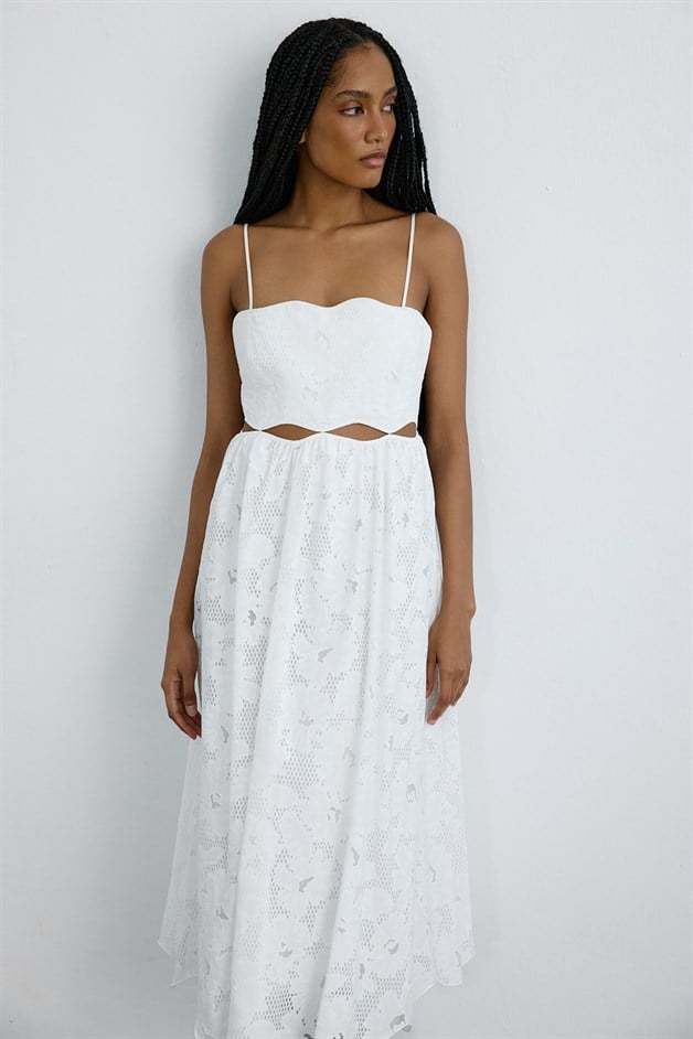 İnce Askılı Midi Kloş Beyaz Elbise