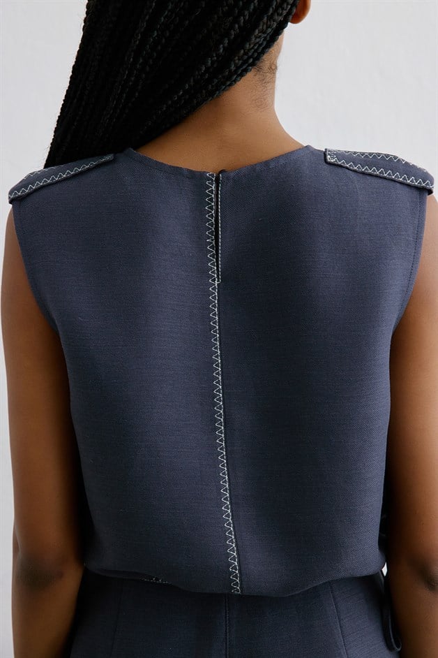 Linen Contrast Stitching Cropped Indigo Blouse