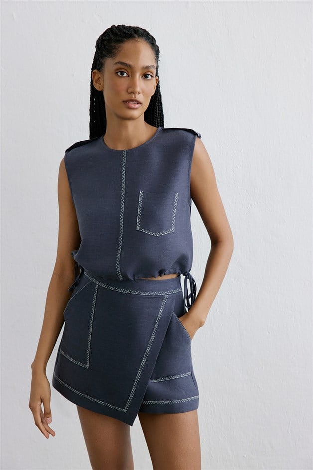 Linen Contrast Stitching Cropped Indigo Blouse