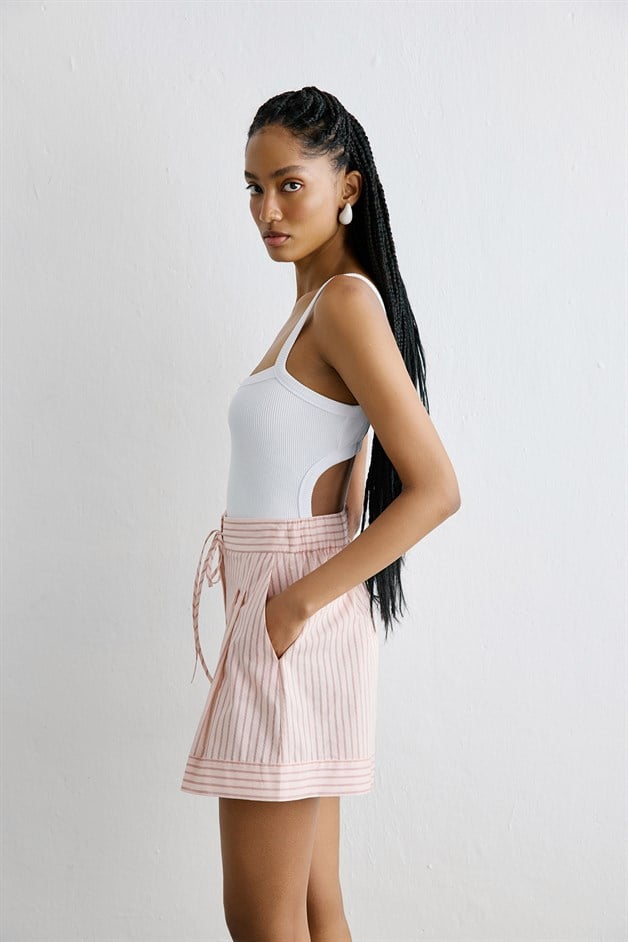Striped Pleated Wide Leg Powder Shorts