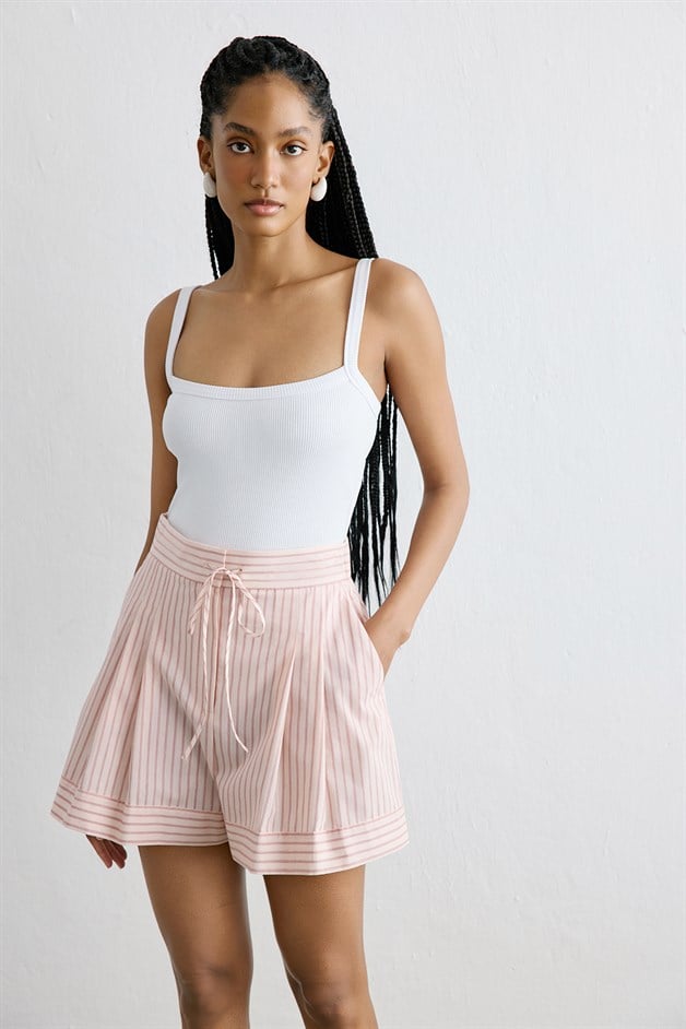 Striped Pleated Wide Leg Powder Shorts