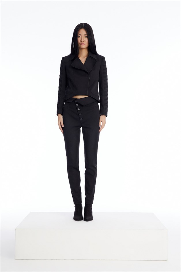 Asimetrik Siyah Pantolon