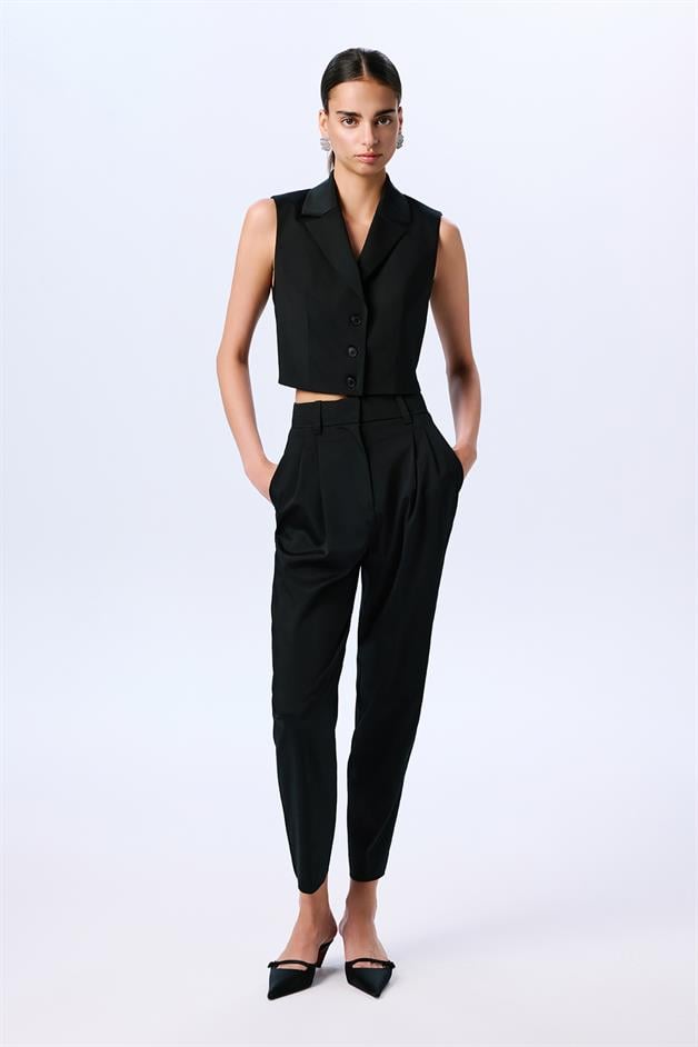 Back Transparent Detailed Black Vest  