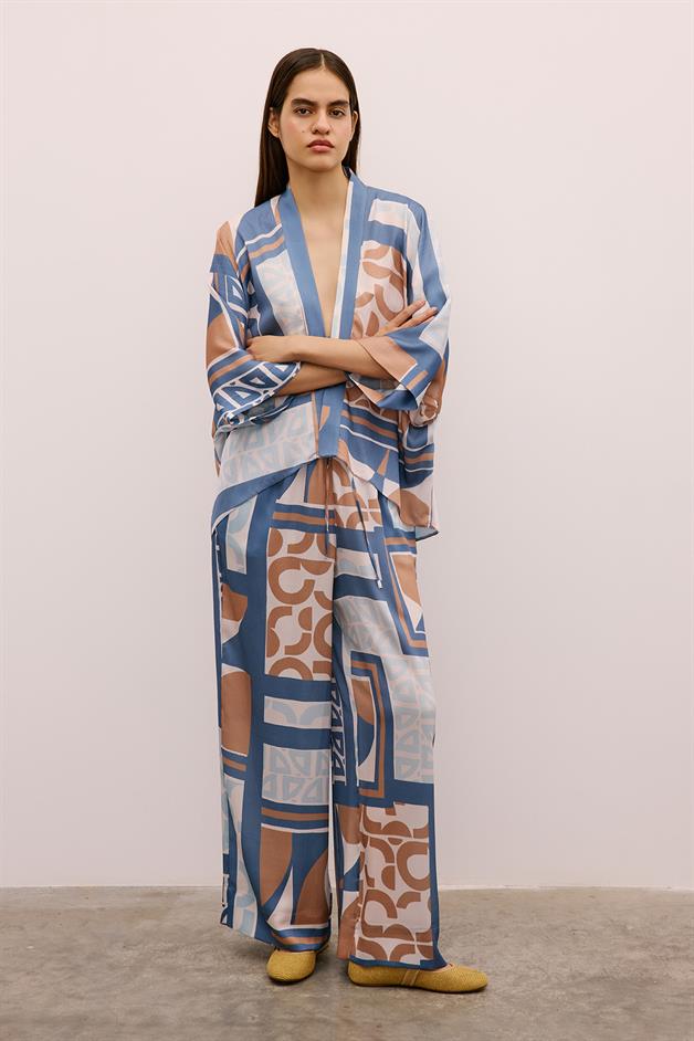 Tie-Up Patterned Indigo Kimono