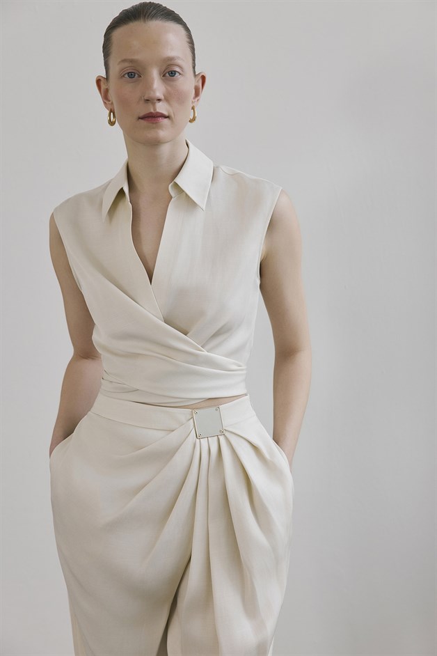 Tie Front Linen Blend Ecru Vest