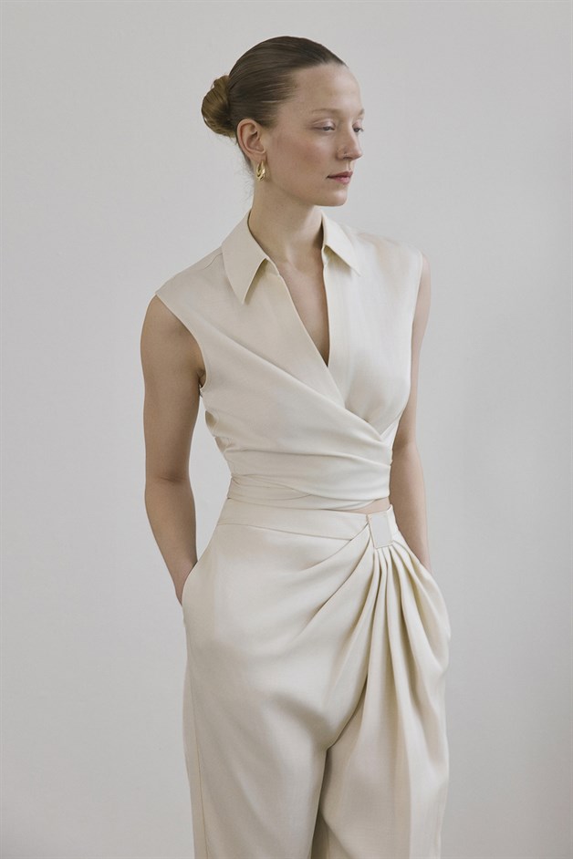 Tie Front Linen Blend Ecru Vest