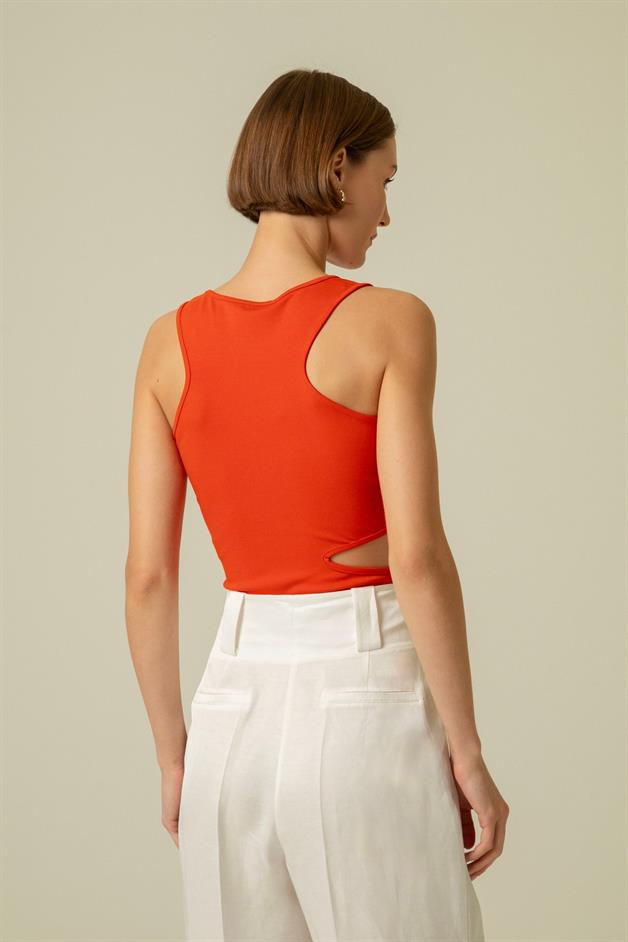 Waist Decollete Strappy Coral Top