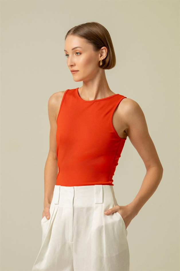 Waist Decollete Strappy Coral Top