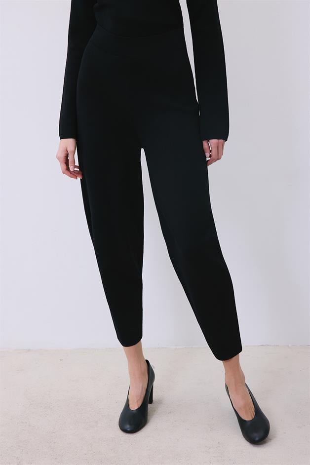Black Knit Relaxed Fit Pants