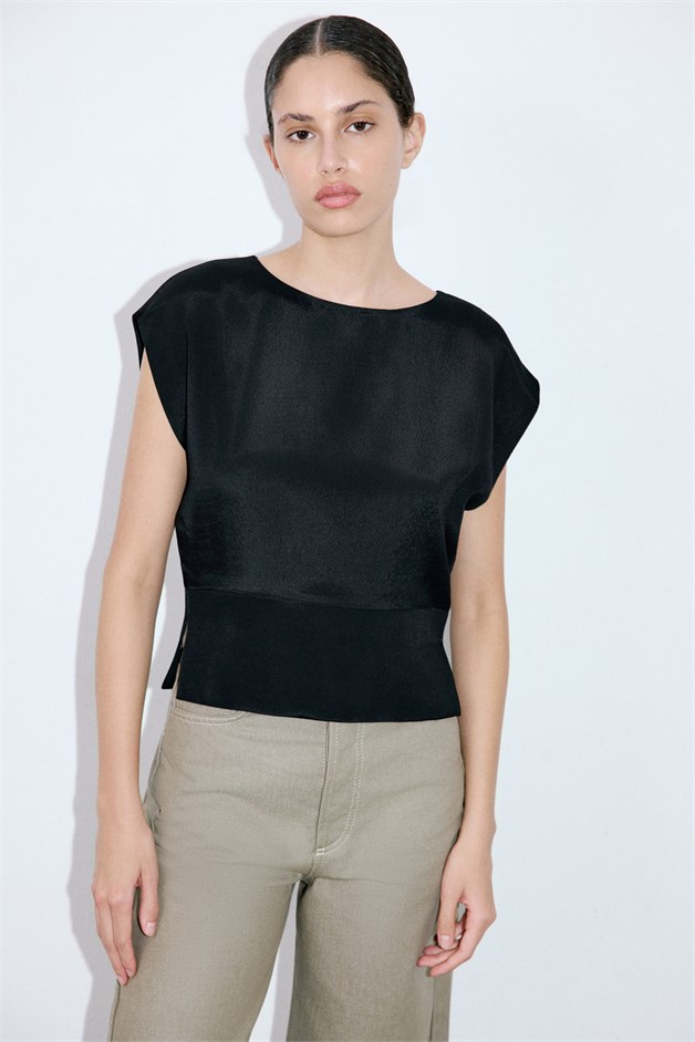 Crew Neck Satin Side Slit Black Blouse