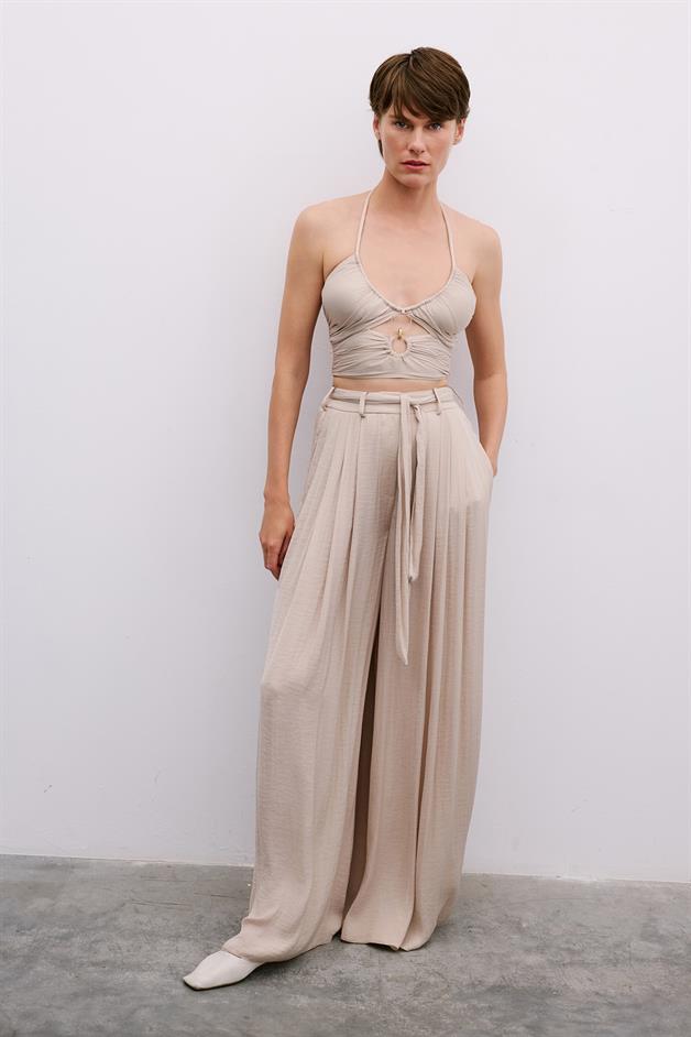Pleated Wide-Leg Beige Trousers