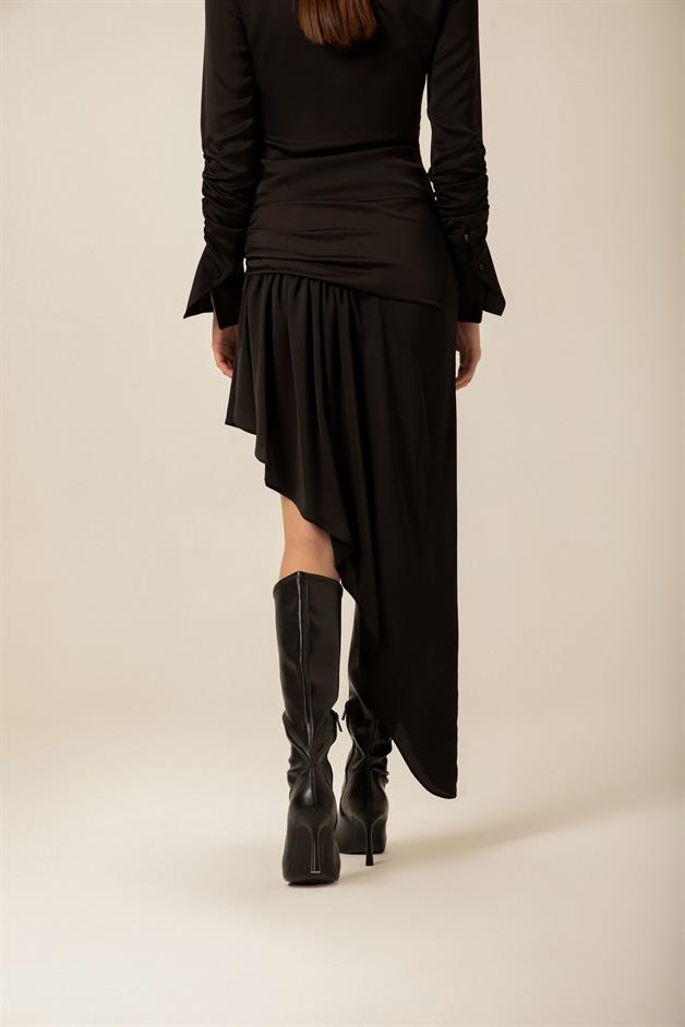Ruched Asymmetrical Black Skirt
