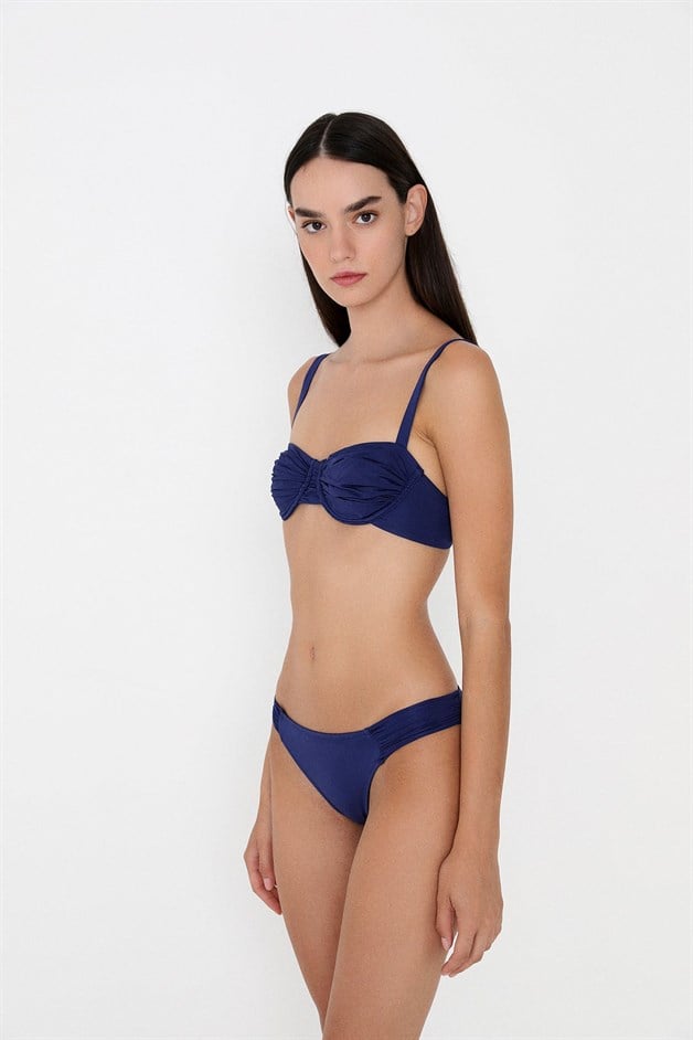 Büzgülü Lacivert Bikini Altı
