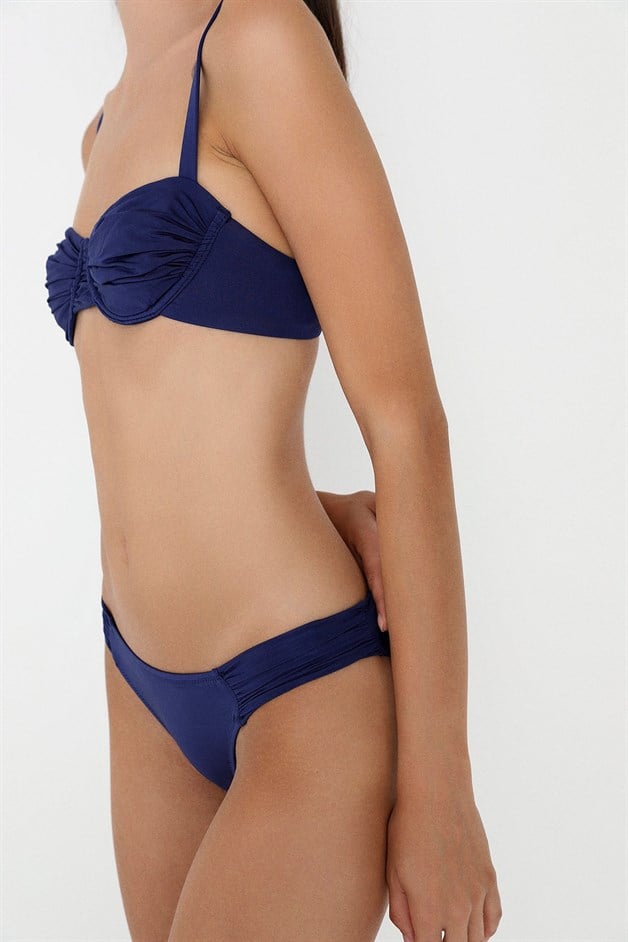 Büzgülü Lacivert Bikini Altı