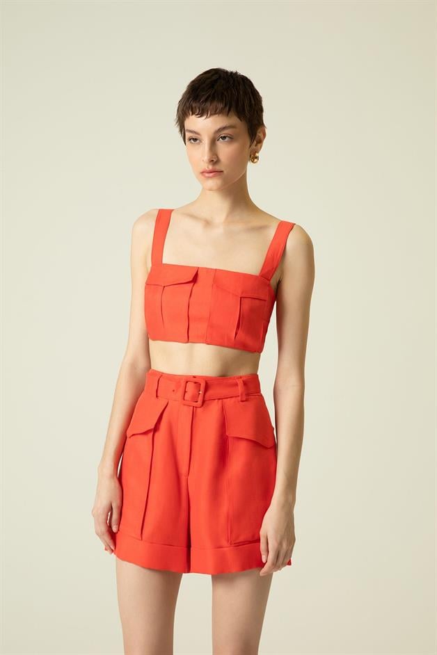 Cep Kapağı Detaylı Askılı Narçiçeği Crop Top