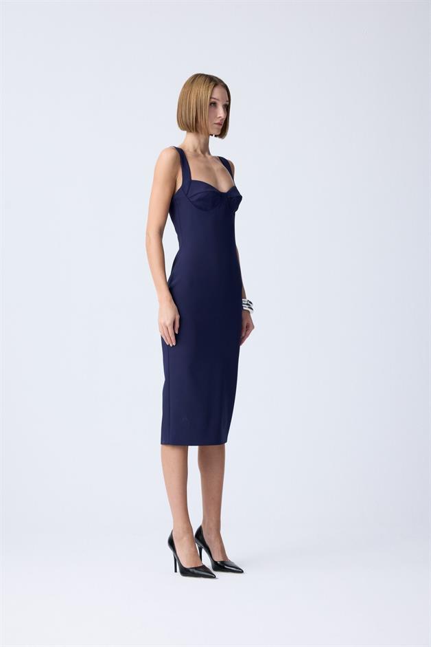 Dar Kesim Kalın Askılı Lacivert Midi Elbise